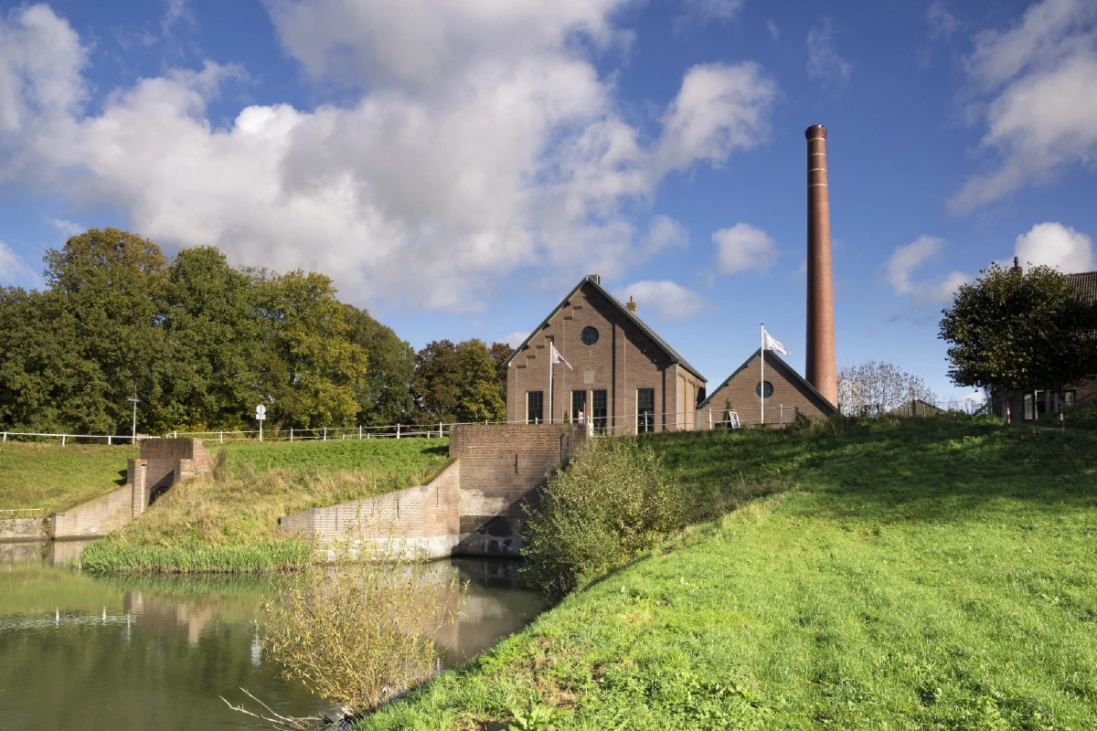 Impressie van West Maas en Waal